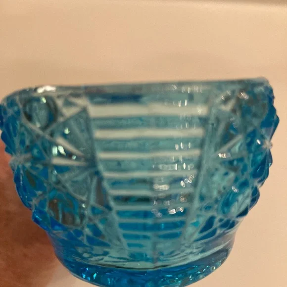 EAPG - Antique Bryce Brothers Daisy & Button Blue Glass Shoe - Picture 9 of 16